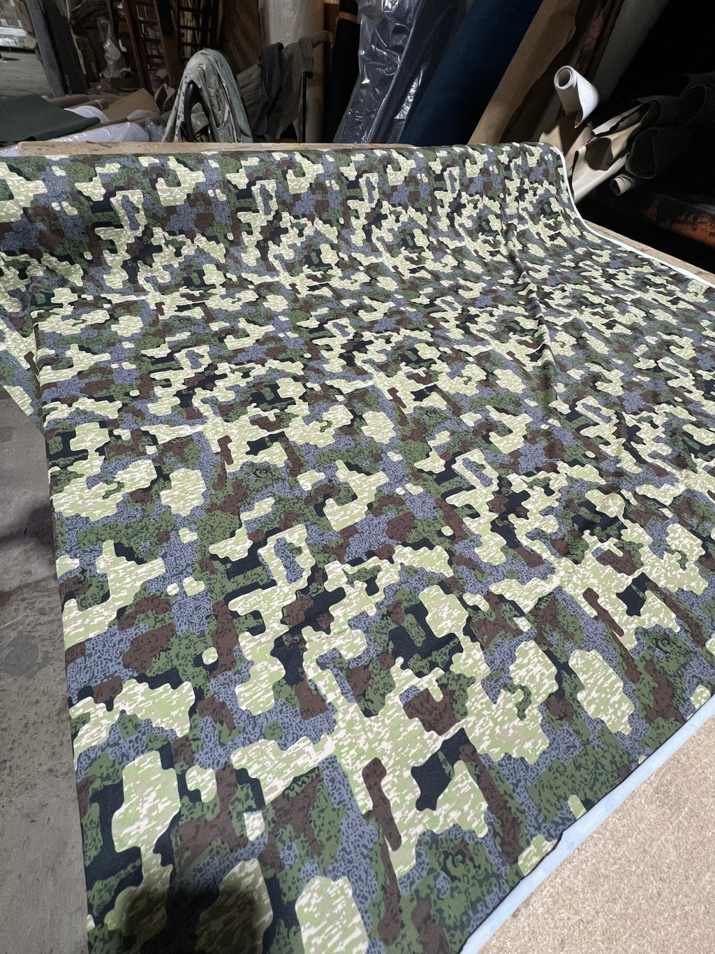 Forloh Deep Cover Camo Camouflage Taffeta Spandex Camo Polyester Fabric 60”