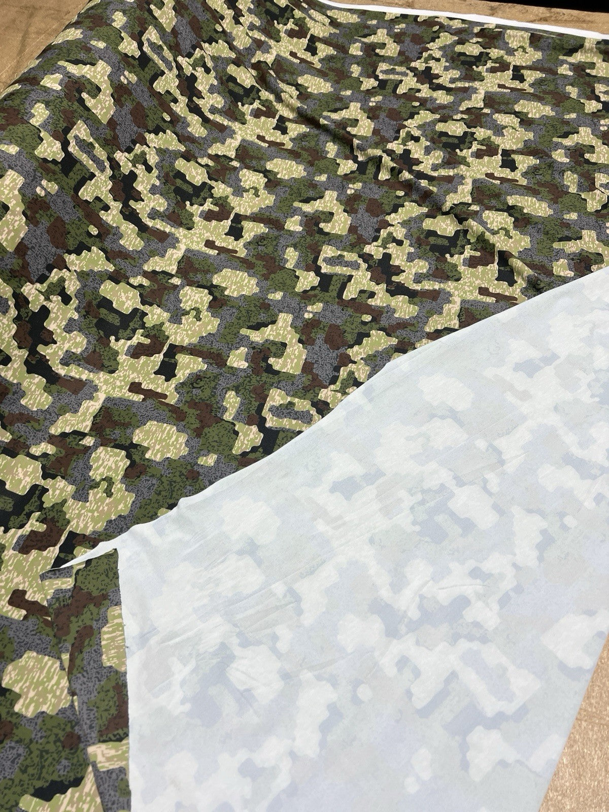 Forloh Deep Cover Camo Camouflage Taffeta Spandex Camo Polyester Fabric 60”