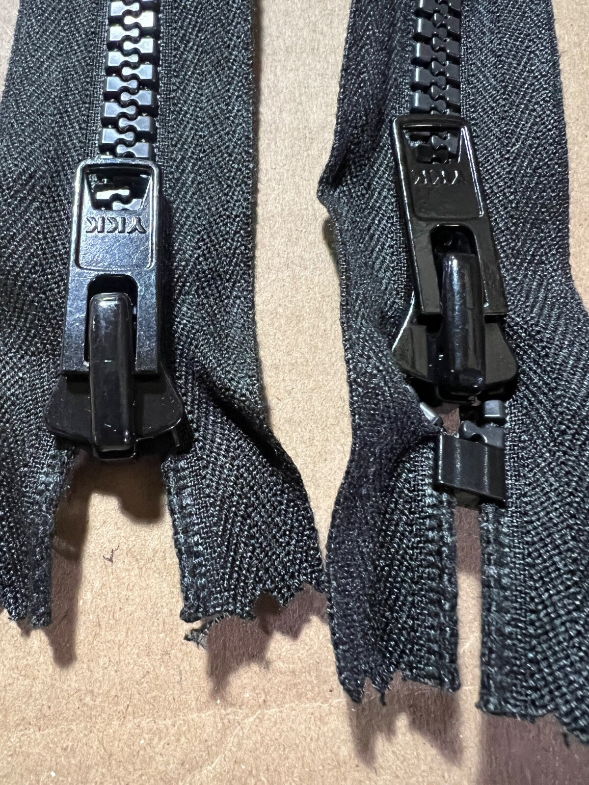 Lot of Mixed YKK & IDEAL Military Zippers – Assorted Colors & Lengths 10-pk USA