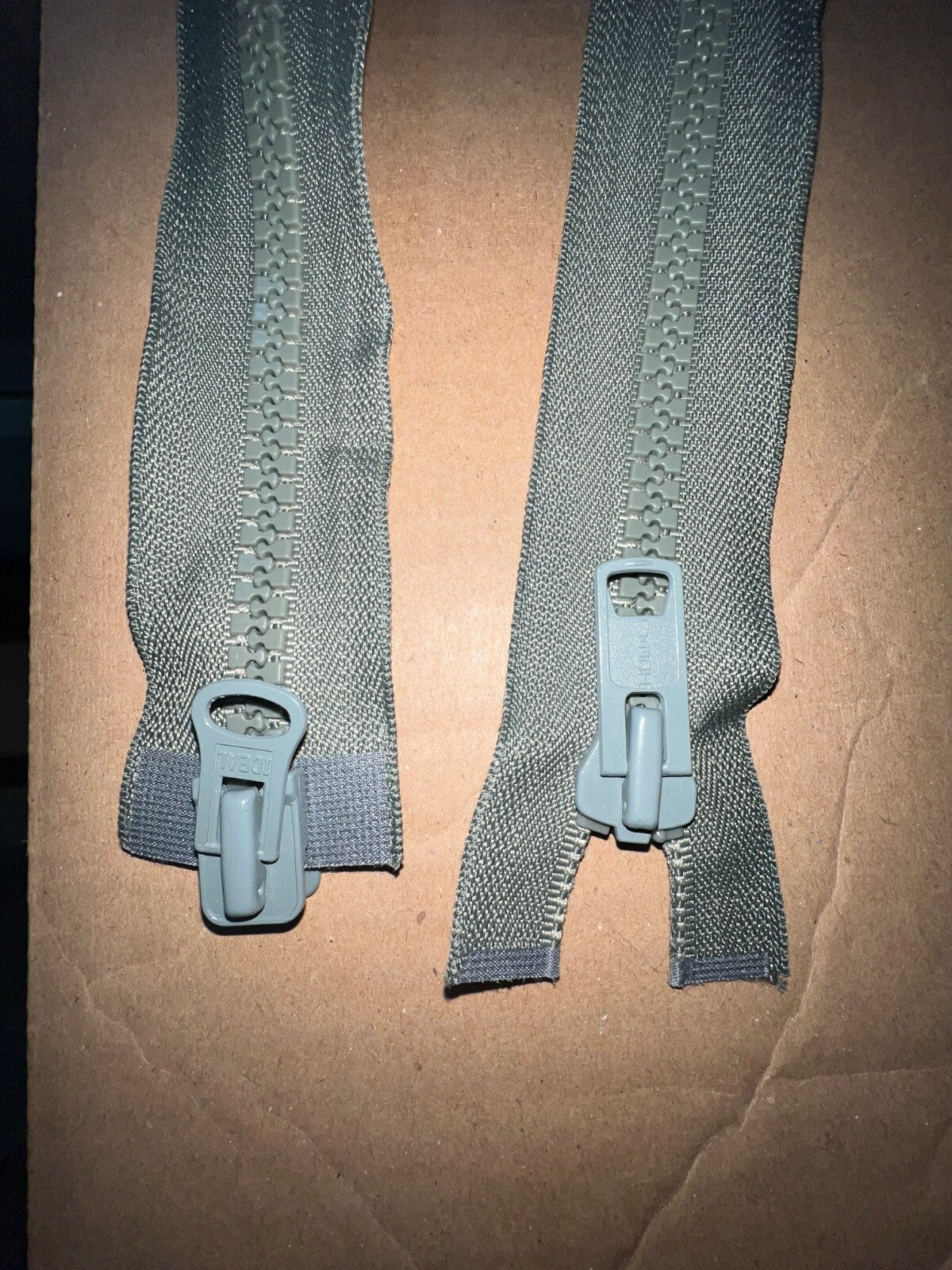 Lot of Mixed YKK & IDEAL Military Zippers – Assorted Colors & Lengths 10-pk USA