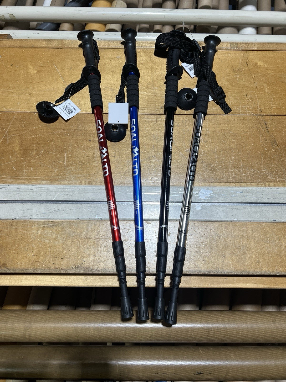 Anti-shock Walking Hiking Stick 3-Section Retractable Adjustable Trekking Stick