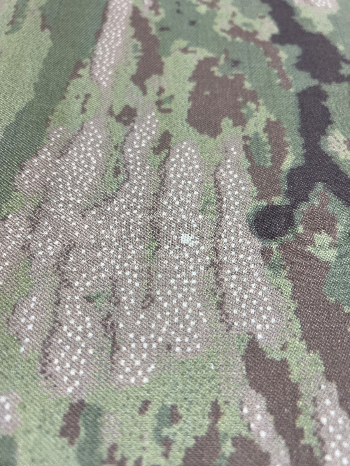 Multicam Tropic NIR Twill Fabric – Military Grade NYCO – 60” Wide 2.5 Yard Piece