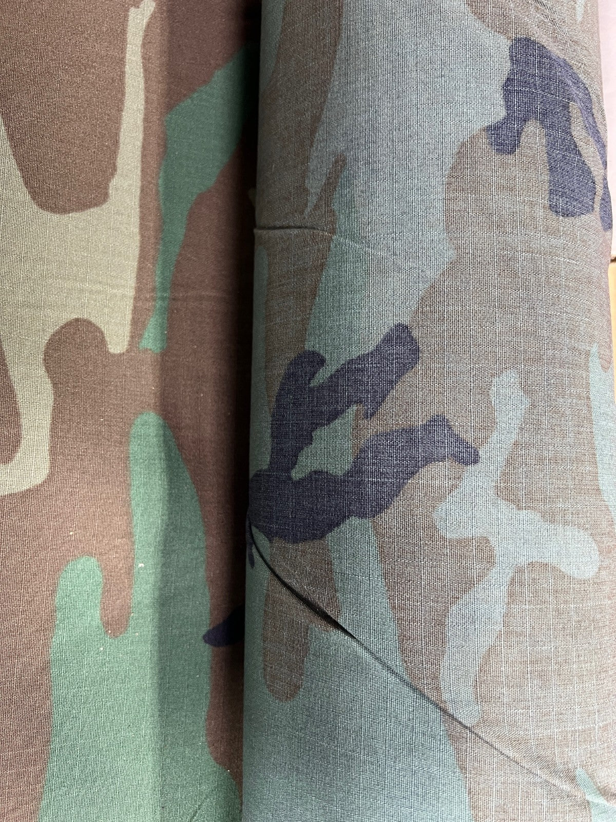 WOODLAND NYCO RIPSTOP CAMOUFLAGE FABRIC MILITARY BDU 65"