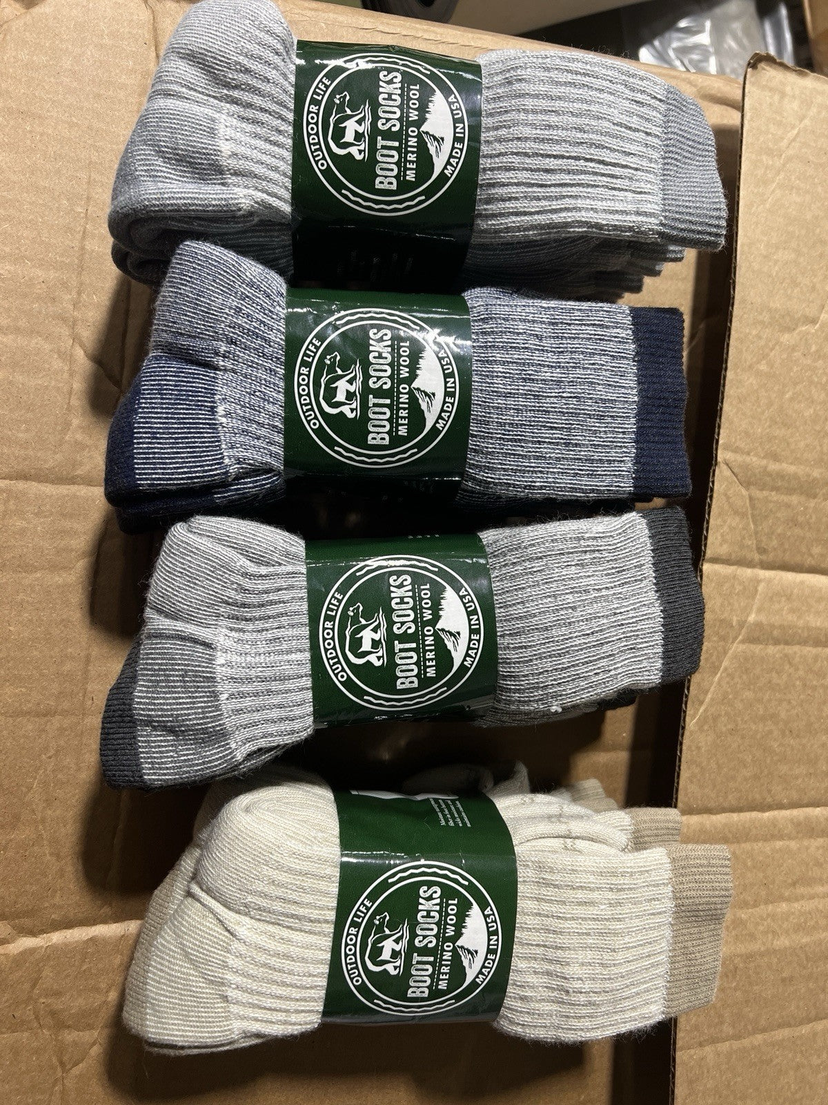 Woolrich HD Wool 65% Wool Men’s Heavyweight Crew Hiking Work Socks 6 Pair USA