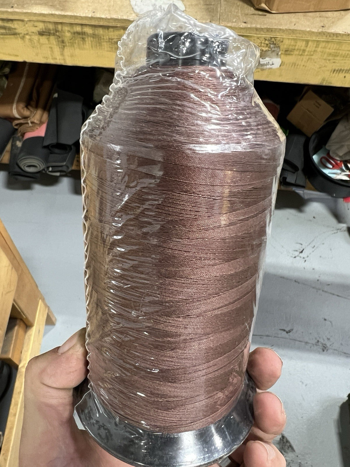 T90 Nylon Sewing Thread Rust Brown 16oz Spool Heavy Duty Industrial Thread