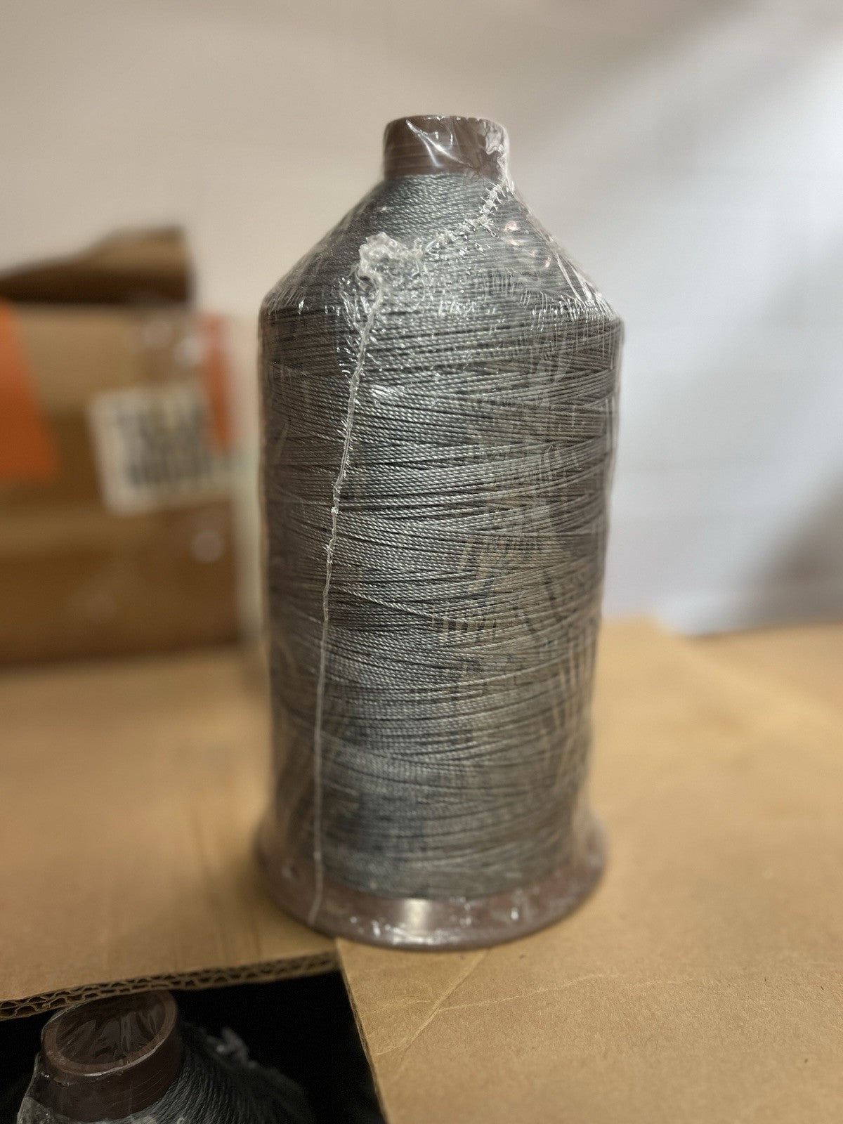 Foliage Green Bonded Nylon Thread T-400 Size 6 Cord 2lb Spool Heavy Duty Sew USA