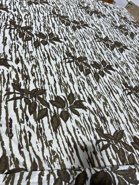Vintage Tree Bark Leaf Camo Print Cotton Blend Fabric 59" Wide By The Yard